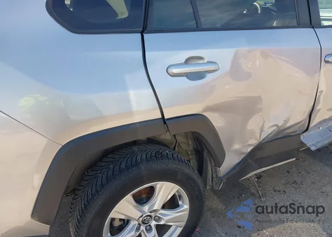 2021 Toyota Rav4 Xle from USA, damaged, VIN 2T3W1RFV0MW104858